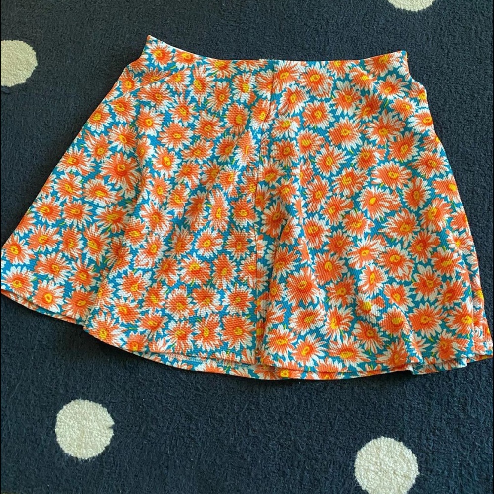 floral skirt